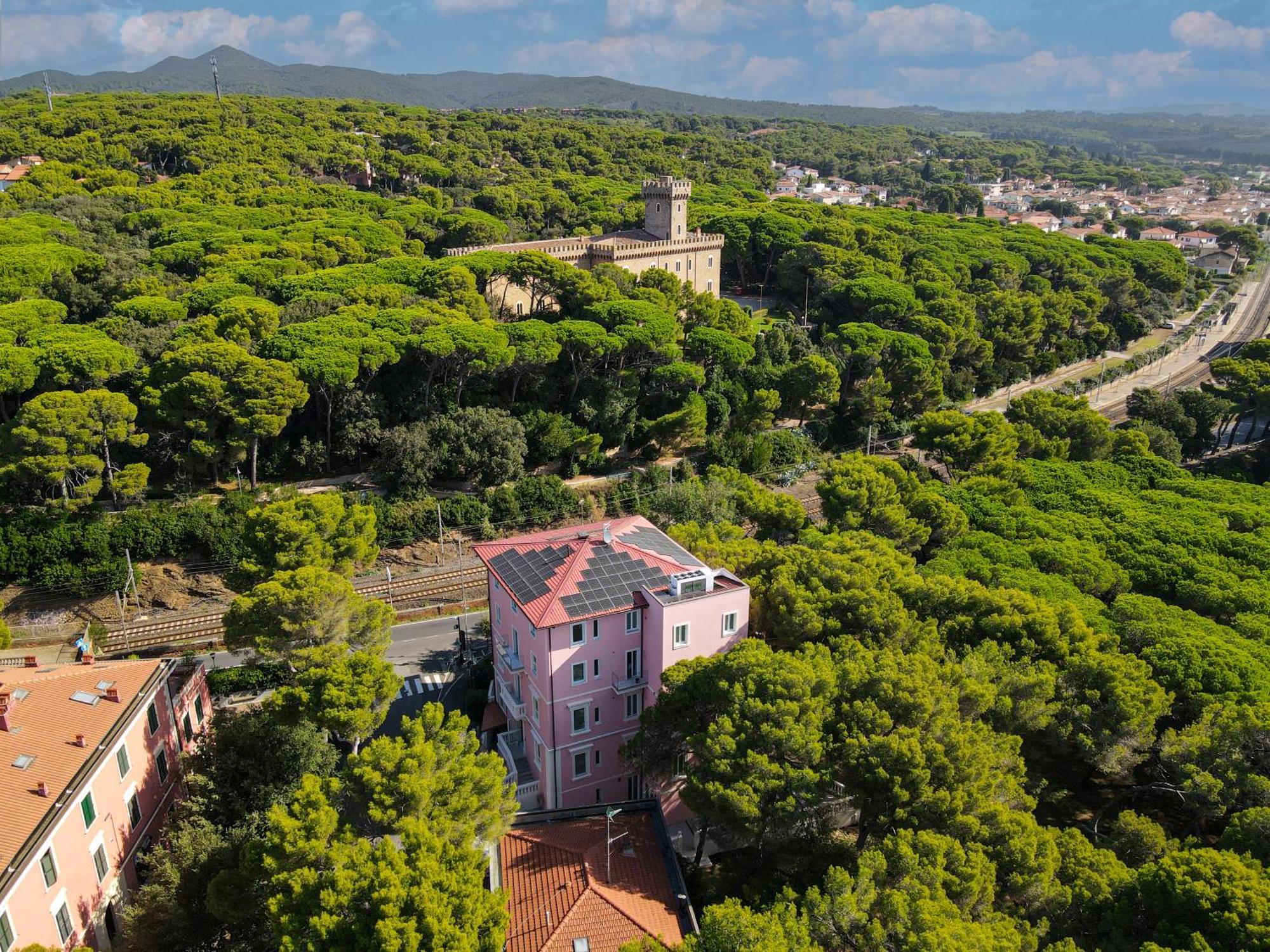 Apartahotel Castiglioncello Suite