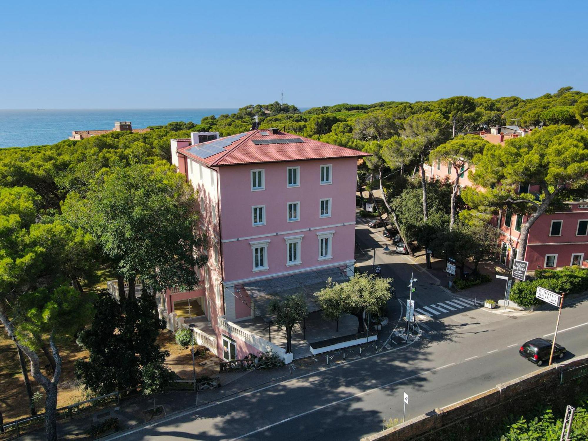 Apartahotel Castiglioncello Suite *