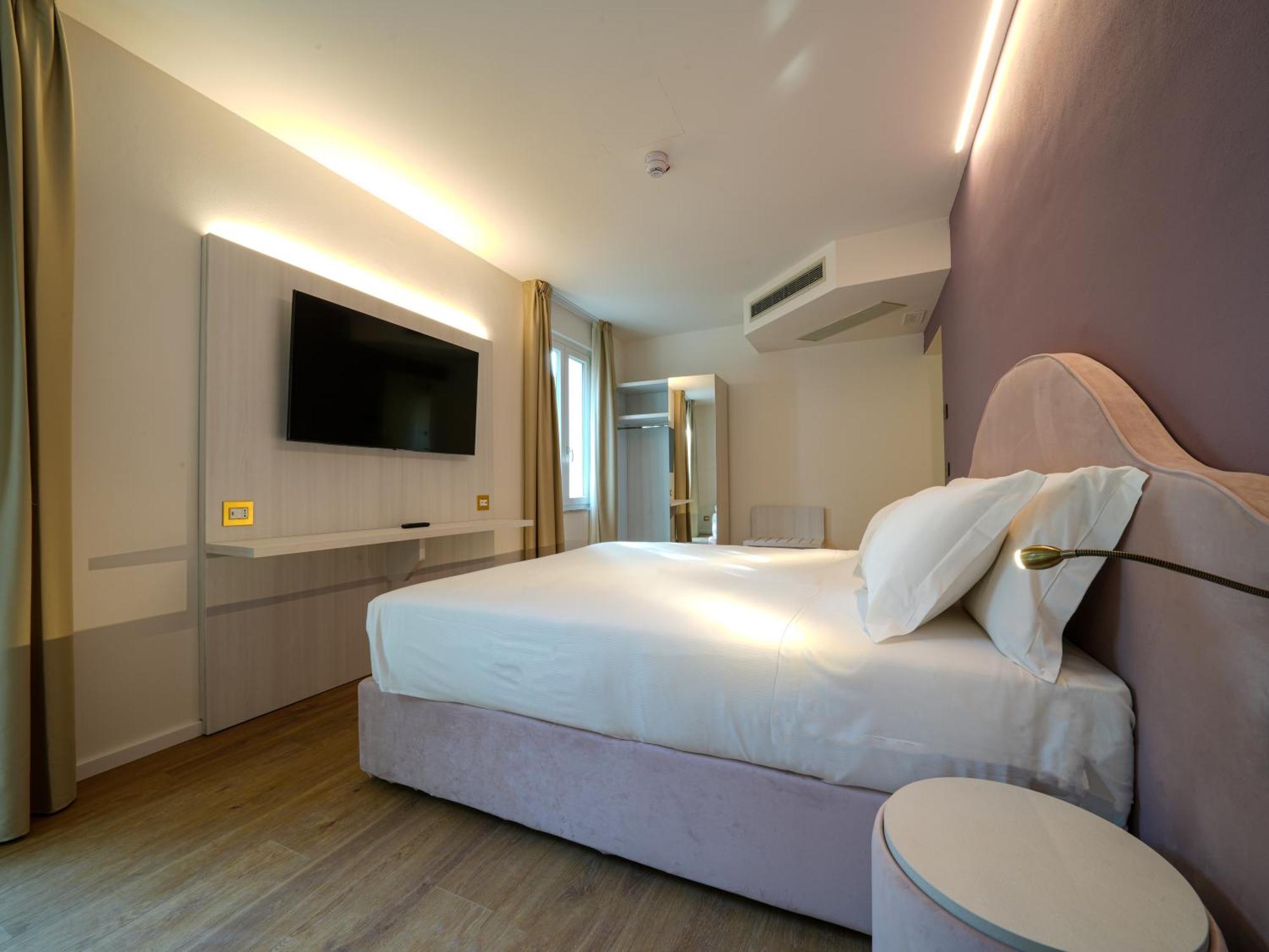 Apartahotel Castiglioncello Suite *